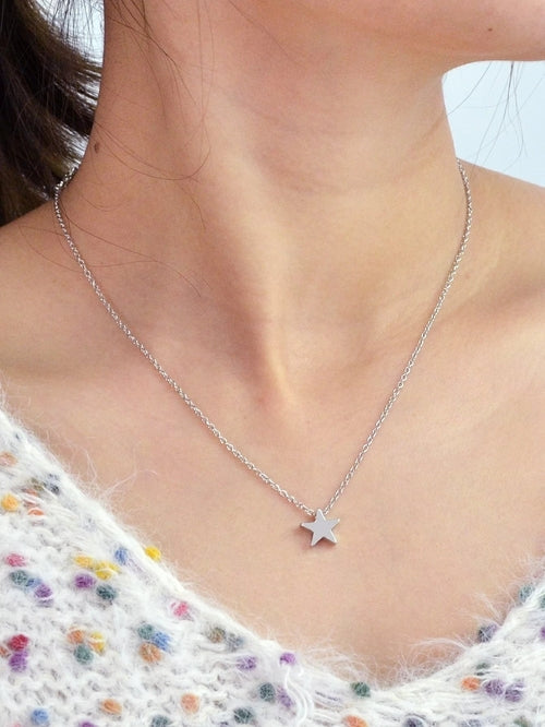 Minimalist Style Silver Chain Star Pendant Necklace Wholesale Price