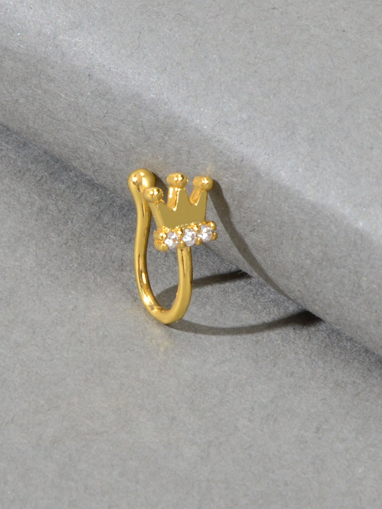 1 pc Faux Lip Ear Nose Rhinestone Crown Non Piercing Clip On Nose Hoop